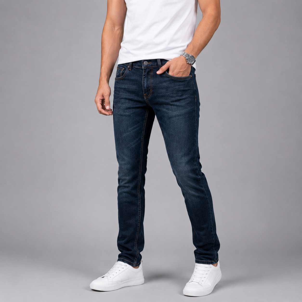 LIAM WASH INDIGO SLIM-STRAIGHT FIT JEANS