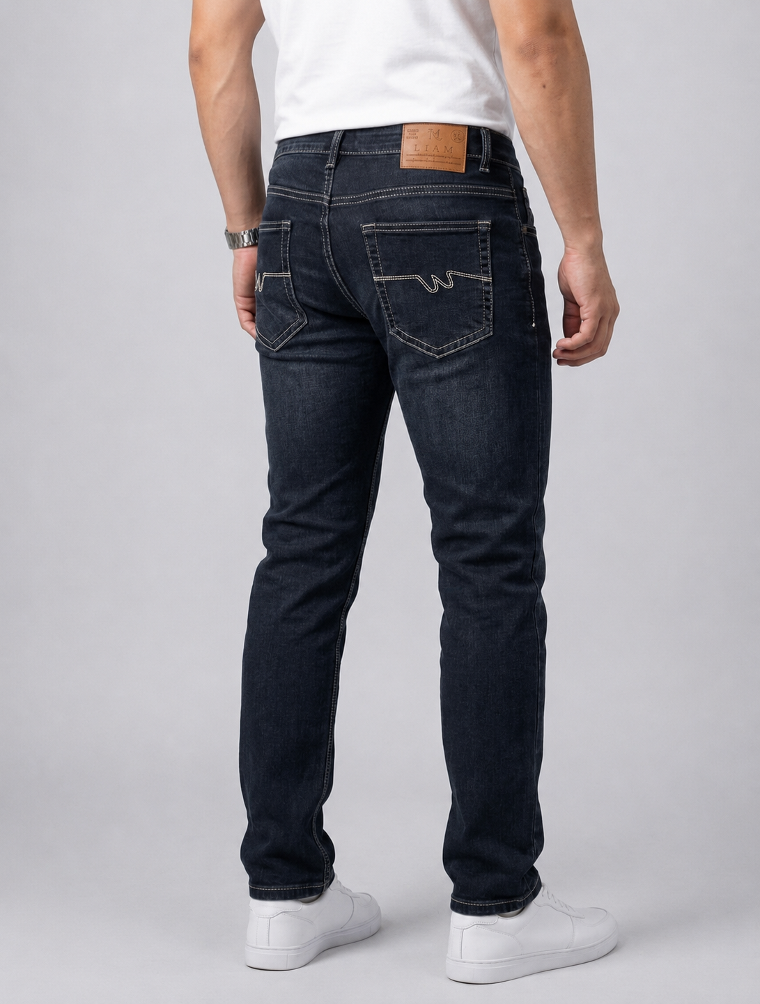 LIAM WASH INDIGO SLIM-STRAIGHT FIT JEANS